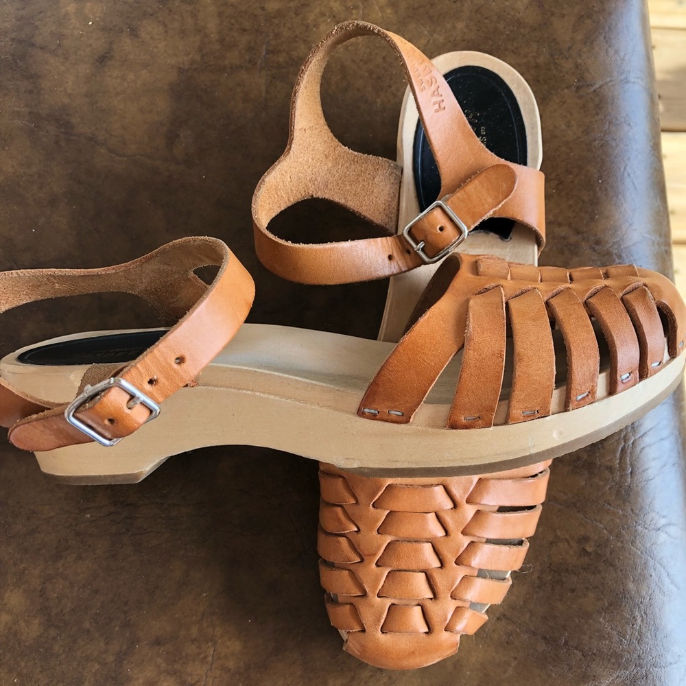 Swedish Hasbeens Huarache Wooden Leather Clogs